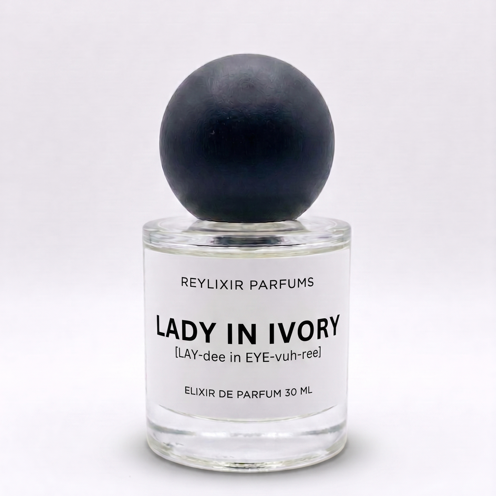 LADY IN IVORY |Inspired By Valentino Donna Born in Roma Ivory|